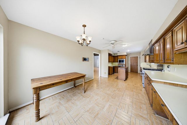 11122 Braes Forest Drive, Houston, TX 77071