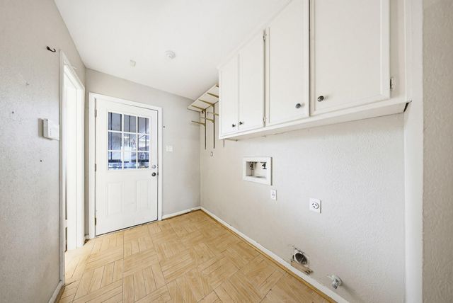 11122 Braes Forest Drive, Houston, TX 77071