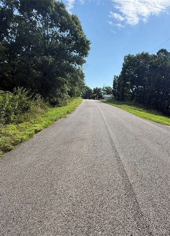 12 Cypress Point Lane, Holiday Island, AR 72631
