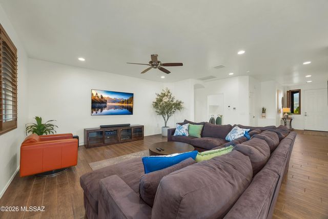 1440 N Ohana Place, Tucson, AZ 85715