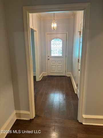 102 Country Cove Drive, Clinton, MS 39056