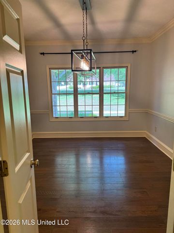 102 Country Cove Drive, Clinton, MS 39056