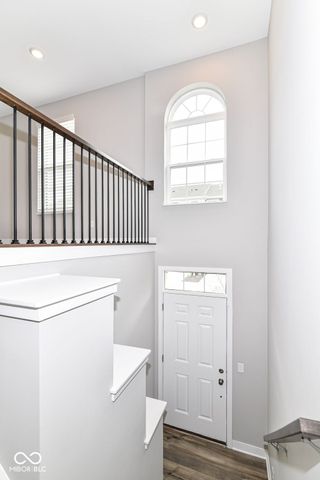 6872 Sunstone Place, Carmel, IN 46033