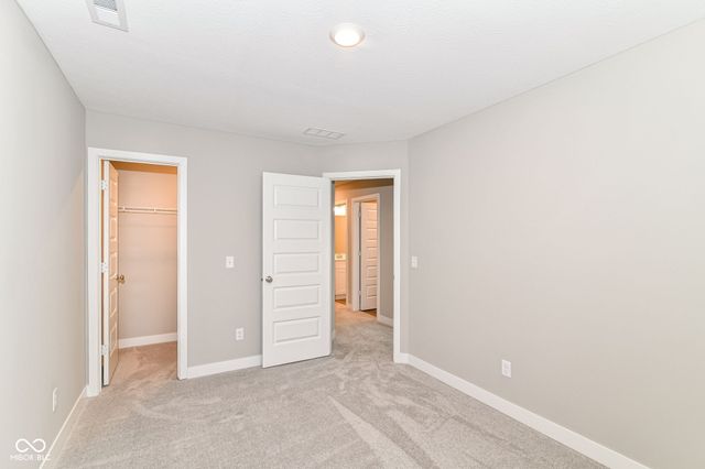 6872 Sunstone Place, Carmel, IN 46033