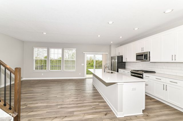 6872 Sunstone Place, Carmel, IN 46033