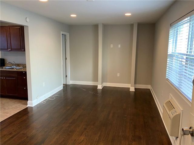 805 Piedmont NE Avenue 5, Atlanta, GA 30308