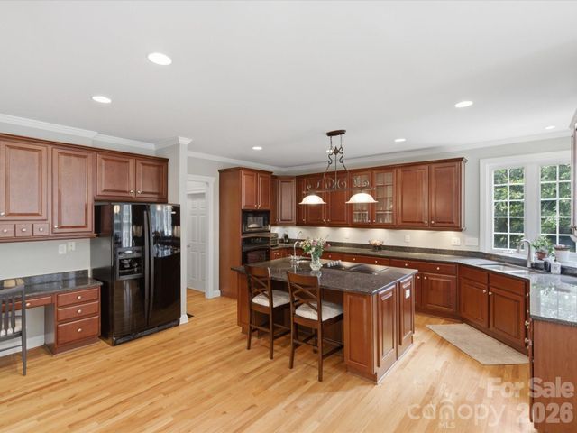 8404 Denholme Drive, Waxhaw, NC 28173