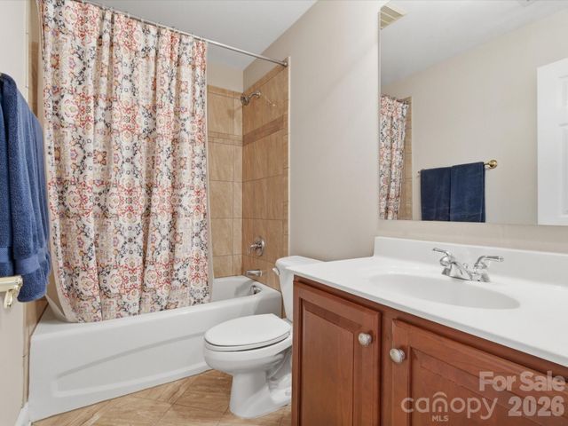 8404 Denholme Drive, Waxhaw, NC 28173