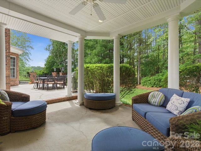 8404 Denholme Drive, Waxhaw, NC 28173