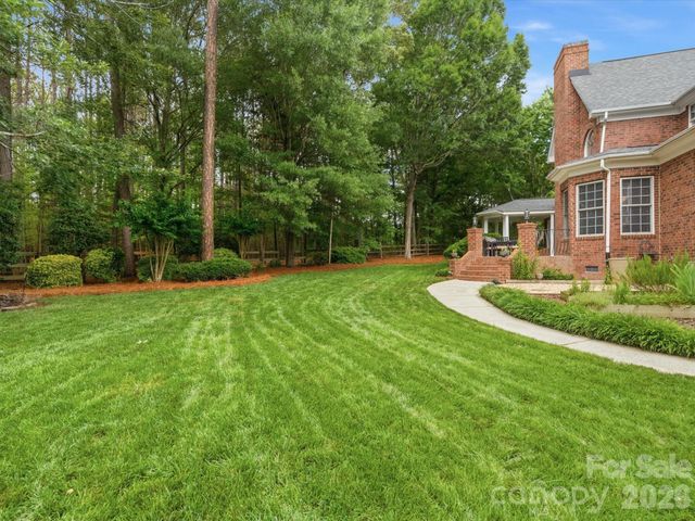 8404 Denholme Drive, Waxhaw, NC 28173