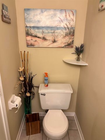 1625 Centerville Rd Apt 42, Tallahassee, FL 32308