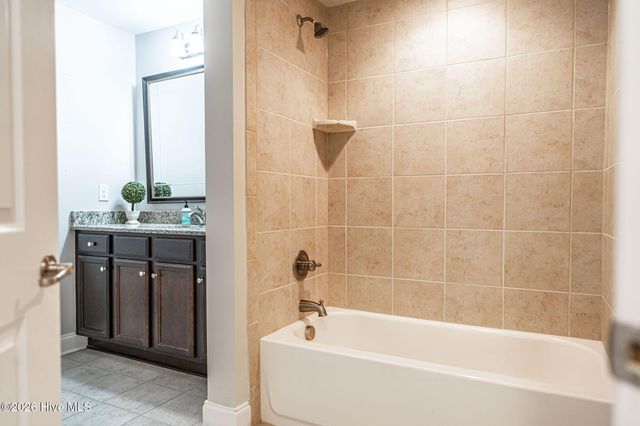 107 W Chelsea Court, Southern Pines, NC 28387