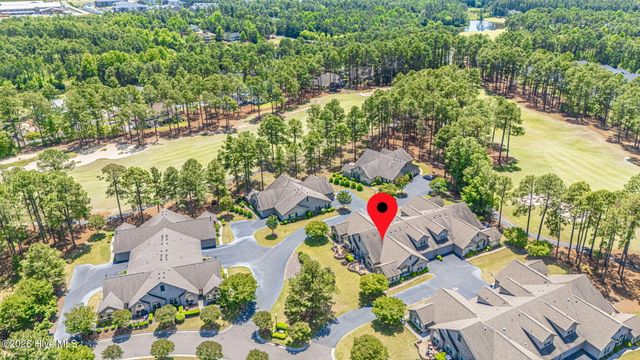 107 W Chelsea Court, Southern Pines, NC 28387