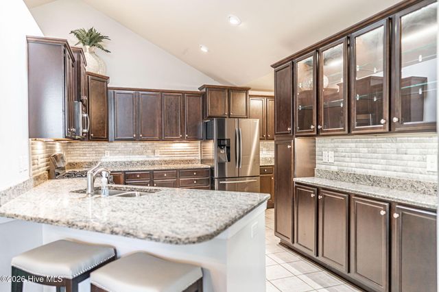 107 W Chelsea Court, Southern Pines, NC 28387