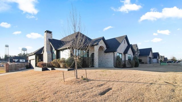 3157 Salado Creek Dr, Tyler, TX 75703