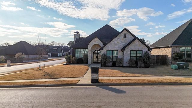 3157 Salado Creek Dr, Tyler, TX 75703