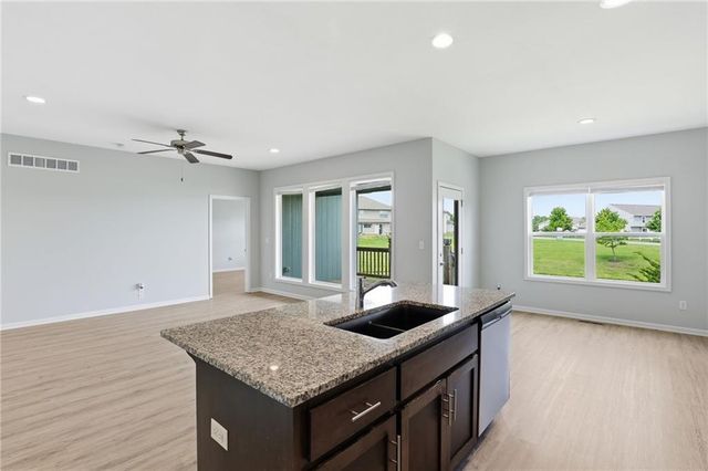 21709 N Ridge Court, Peculiar, MO 64078