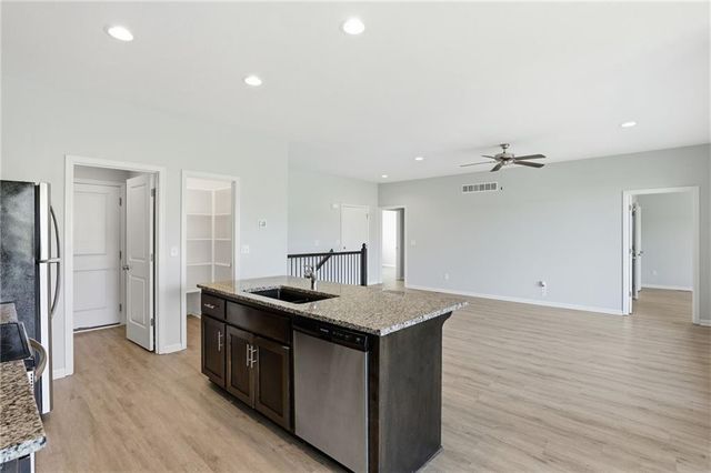 21709 N Ridge Court, Peculiar, MO 64078