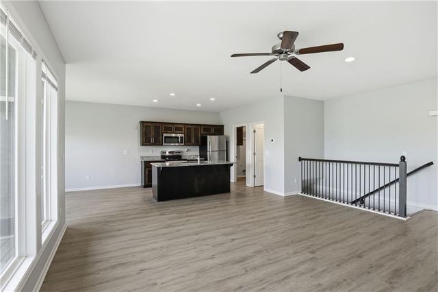 21709 N Ridge Court, Peculiar, MO 64078