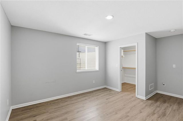 21709 N Ridge Court, Peculiar, MO 64078
