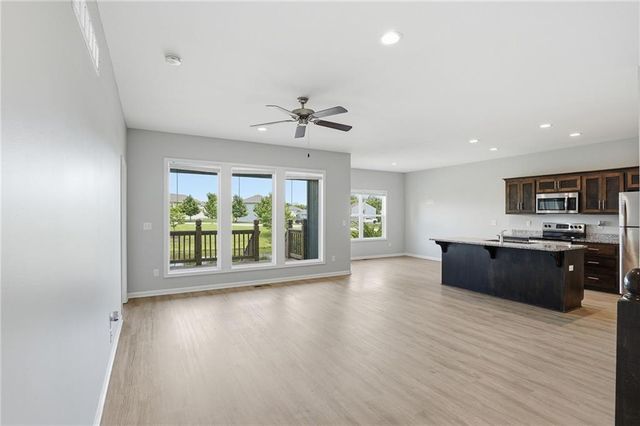 21709 N Ridge Court, Peculiar, MO 64078