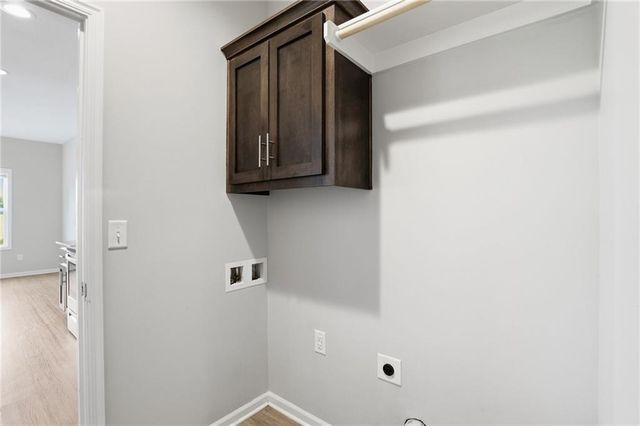 21709 N Ridge Court, Peculiar, MO 64078