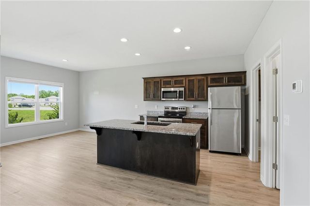 21709 N Ridge Court, Peculiar, MO 64078