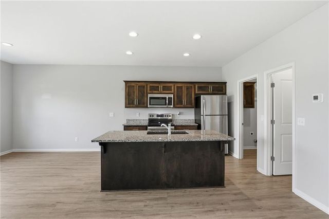 21709 N Ridge Court, Peculiar, MO 64078