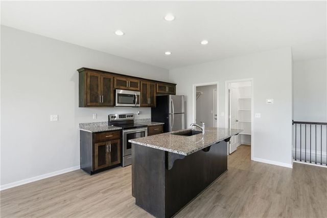 21709 N Ridge Court, Peculiar, MO 64078