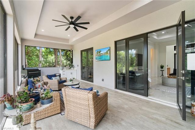 3160 Safe Harbor DR, Naples, FL 34117