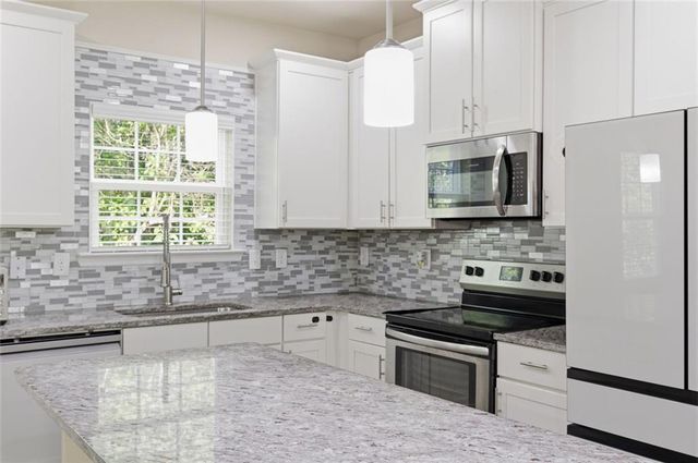 4322 Buford Valley, Buford, GA 30518