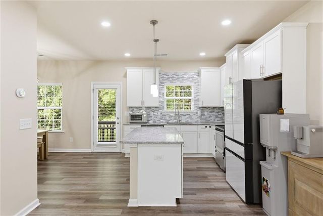 4322 Buford Valley, Buford, GA 30518