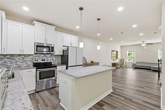 4322 Buford Valley, Buford, GA 30518