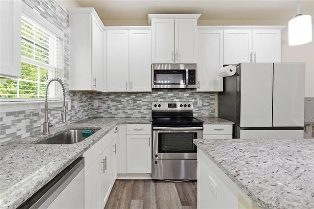 4322 Buford Valley, Buford, GA 30518