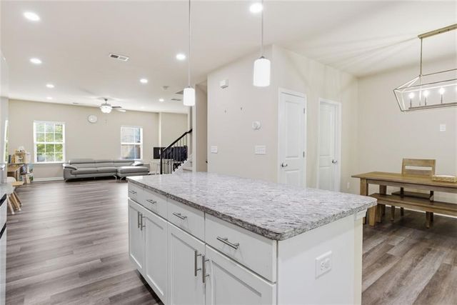 4322 Buford Valley, Buford, GA 30518