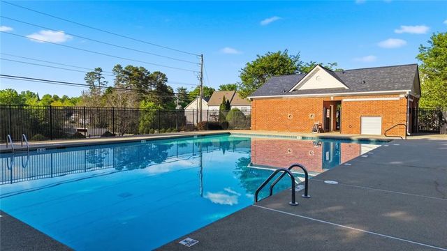 4322 Buford Valley, Buford, GA 30518