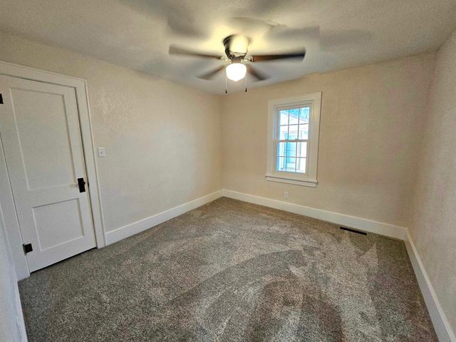 1432 S Martinson, Wichita, KS 67213