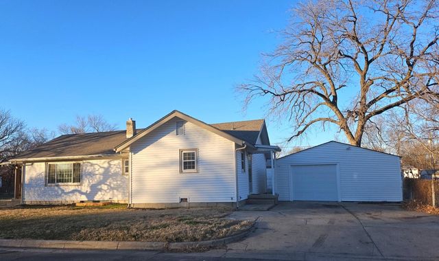 1432 S Martinson, Wichita, KS 67213
