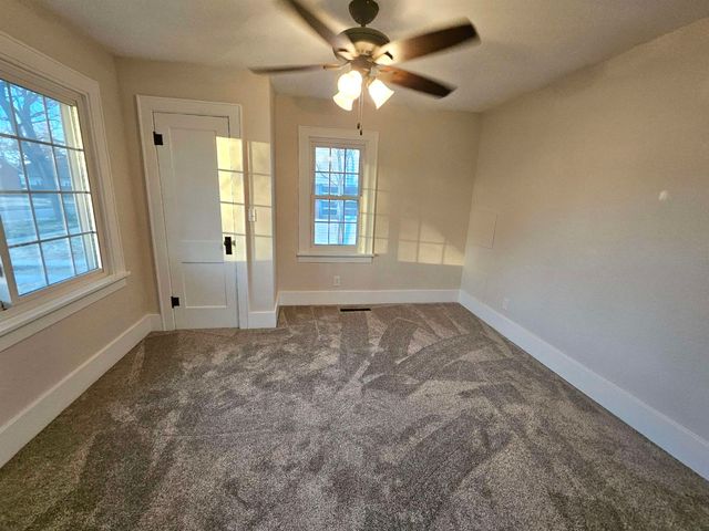 1432 S Martinson, Wichita, KS 67213