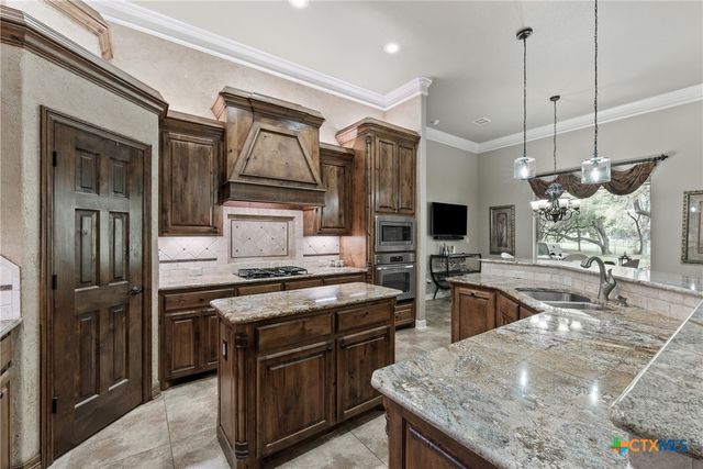 2016 The Creeks Drive, Salado, TX 76571