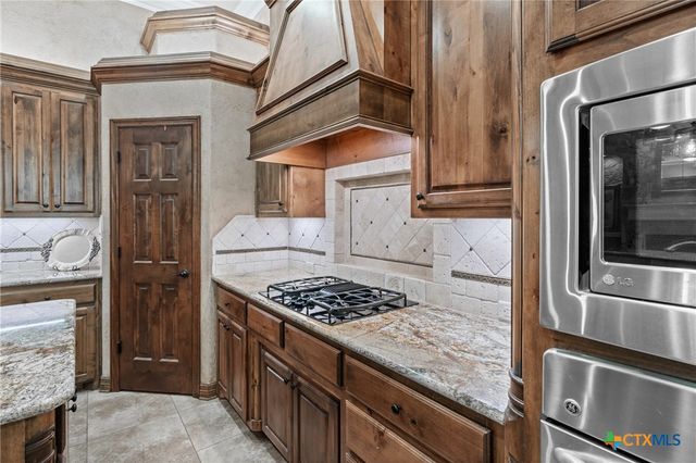 2016 The Creeks Drive, Salado, TX 76571