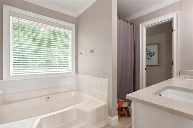3232 Harvester Woods Road, Decatur, GA 30034