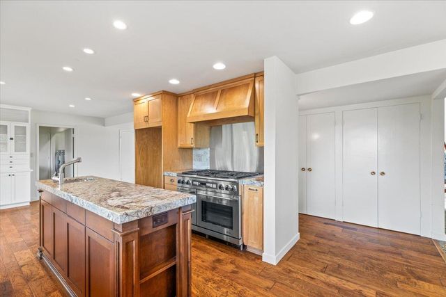 625 N Hopper Rd, Modesto, CA 95357