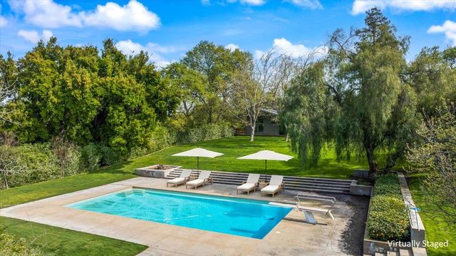 625 N Hopper Rd, Modesto, CA 95357