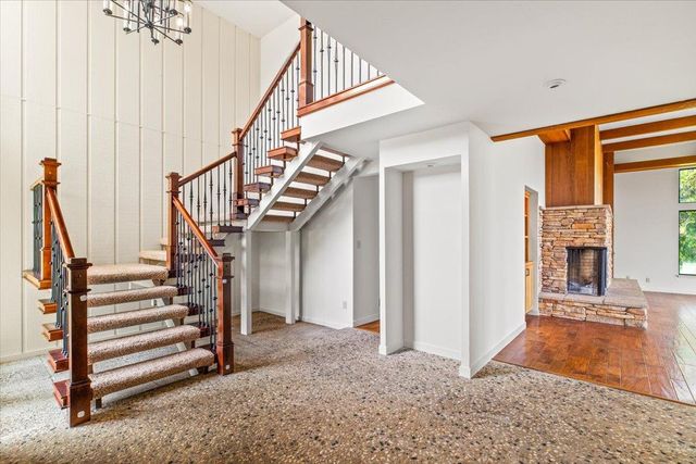 625 N Hopper Rd, Modesto, CA 95357