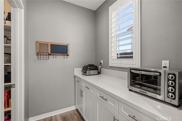 6916 Baroque Court, San Bernardino, CA 92407