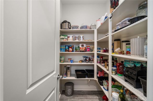 6916 Baroque Court, San Bernardino, CA 92407