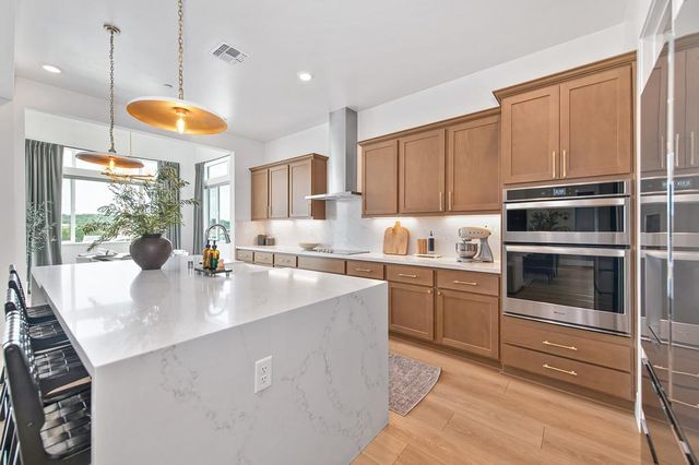 200 Pryor Ct, Rescue, CA 95672