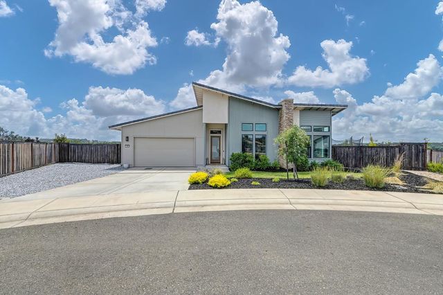 200 Pryor Ct, Rescue, CA 95672