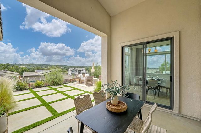 200 Pryor Ct, Rescue, CA 95672